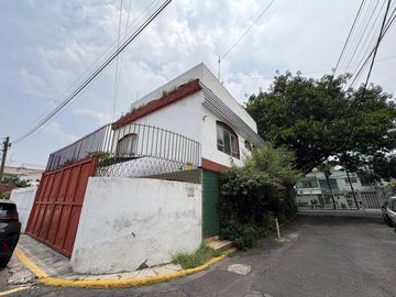 Casa en venta en Álvaro Gálvez Y Fuentes en El Centinela Coyoacán