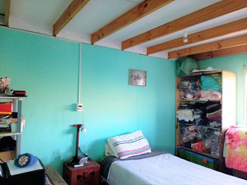 Venta de parcela de 5.000 m2, con dos casas, en La Serena.