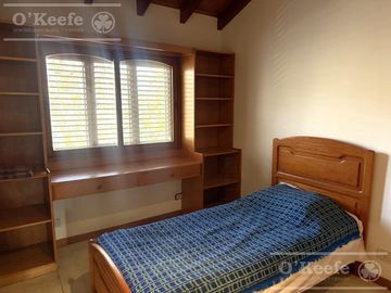 Casa en venta -Barrio Newfield Quilmes-Excelente ubicación