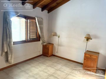 Casa en venta -Barrio Newfield Quilmes-Excelente ubicación