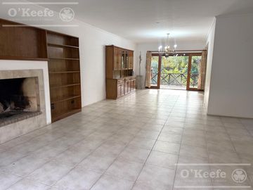 Casa en venta -Barrio Newfield Quilmes-Excelente ubicación
