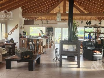 casa en Fincas de San Vicente con 4100m2 de lote
