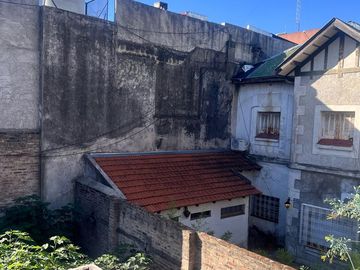 VENTA CASA EN LOTE PROPIO 250 M2 EN FLORES