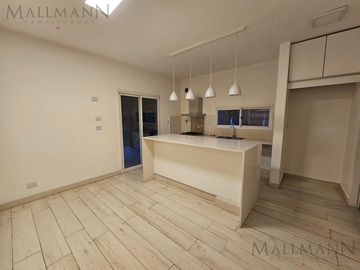 Venta Casa 3 Dormitorios en Km 38 Barrio Cerrado El Portillo con Jardín y Pileta