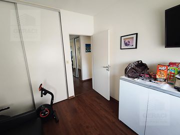 Excelente Departamento 4 ambientes con cochera y amenities en Caballito