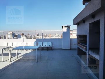 Excelente Departamento 4 ambientes con cochera y amenities en Caballito