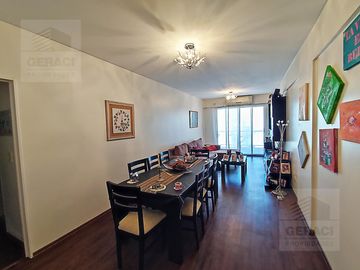 Excelente Departamento 4 ambientes con cochera y amenities en Caballito
