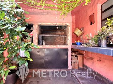 Casa en venta de 5 ambientes en Saavedra, con parrilla y pileta