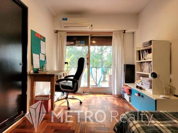 Casa en venta de 5 ambientes en Saavedra, con parrilla y pileta