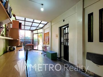 Casa en venta de 5 ambientes en Saavedra, con parrilla y pileta