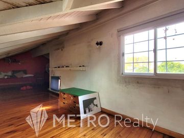 Casa en venta de 5 ambientes en Saavedra, con parrilla y pileta
