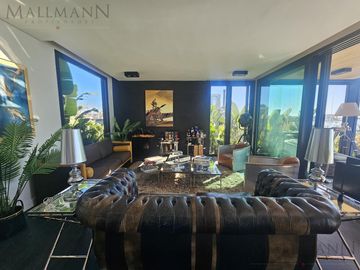 Venta Casa 4 Dormitorios en Suite en Marinas Puertos del Lago con Escritorio y Amplia Vista al Rio