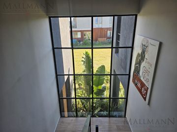 Venta Casa 4 Dormitorios en Suite en Marinas Puertos del Lago con Escritorio y Amplia Vista al Rio