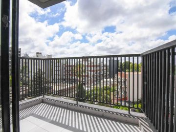 venta/ dos ambientes / villa del parque /apto credito