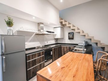VENTA CASA 2 DORMITORIOS Y PILETA EN LAS TARDES