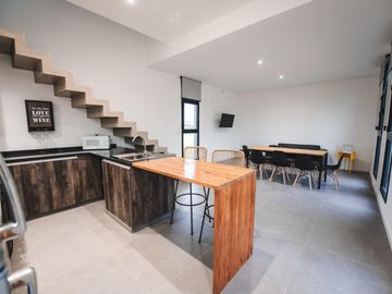 VENTA CASA 2 DORMITORIOS Y PILETA EN LAS TARDES