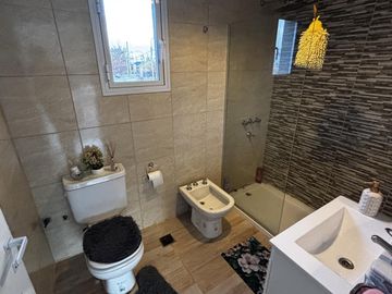 DUPLEX EN VENTA - PLOTTIER