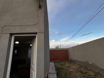 DUPLEX EN VENTA - PLOTTIER