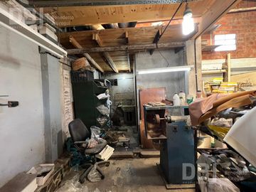 VENTA DE GALPON   CASA EN LA TABLADA
