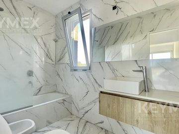 Venta Departamento San Isidro balcon al frente piso entero 1 cochera oportunidad