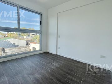 Venta Departamento San Isidro balcon al frente piso entero 1 cochera oportunidad