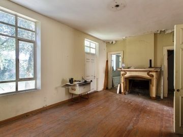 VENTA HERMOSA CASA COMO TERRENO EN DEL CARMEN , COYOACAN