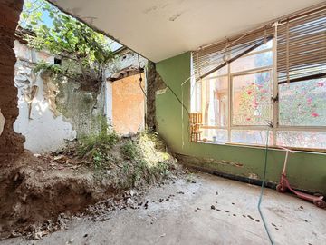 VENTA HERMOSA CASA COMO TERRENO EN DEL CARMEN , COYOACAN