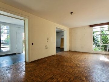 VENTA HERMOSA CASA COMO TERRENO EN DEL CARMEN , COYOACAN