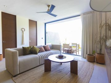 Casa tipo townhouse en venta en Castelnovo Luxury Temozon