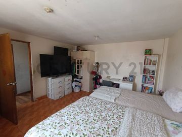 Venta de Casa como terreno en San Juan de Miraflores