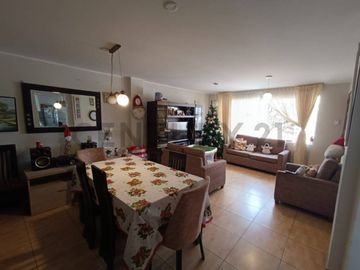 Venta de Casa como terreno en San Juan de Miraflores