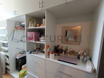 Venta de Casa como terreno en San Juan de Miraflores