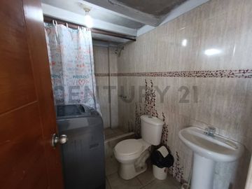 Venta de Casa como terreno en San Juan de Miraflores