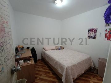 Venta de Casa como terreno en San Juan de Miraflores