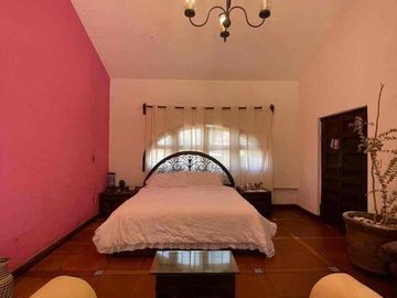 CASA SABINA ATRACTIVA FINCA EN LOMAS DE COCOYOC