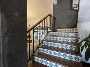CASA SABINA ATRACTIVA FINCA EN LOMAS DE COCOYOC