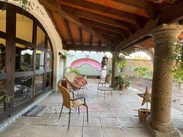 CASA SABINA ATRACTIVA FINCA EN LOMAS DE COCOYOC