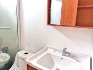 SE VENDE APARTAMENTO EN CIUDAD JARDIN, BARRANQUILLA.