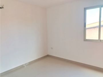 SE VENDE APARTAMENTO EN CIUDAD JARDIN, BARRANQUILLA.