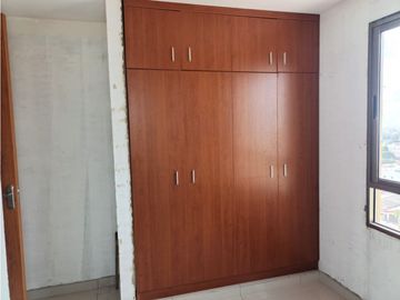 SE VENDE APARTAMENTO EN CIUDAD JARDIN, BARRANQUILLA.