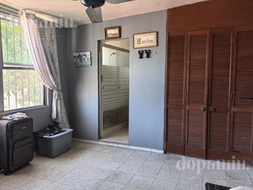 Casa en Unidad Nacional