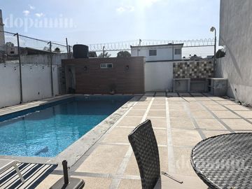 Casa en Unidad Nacional