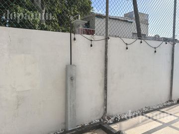 Casa en Unidad Nacional
