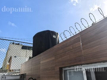 Casa en Unidad Nacional