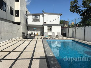 Casa en Unidad Nacional