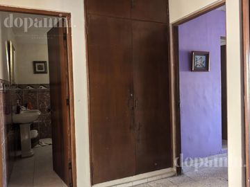 Casa en Unidad Nacional