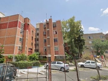 Departamento en VENTA a espaldas de Forum Buenavista y a 1 cuadra de metro Tlatelolco