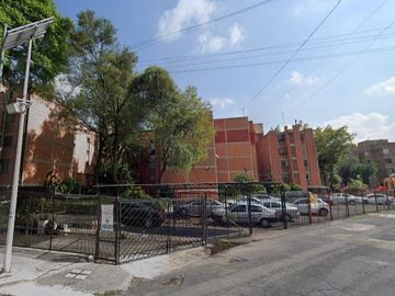 Departamento en VENTA a espaldas de Forum Buenavista y a 1 cuadra de metro Tlatelolco