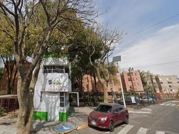 Departamento en VENTA a espaldas de Forum Buenavista y a 1 cuadra de metro Tlatelolco