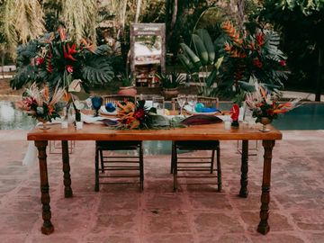 Propiedad estilo hacienda con 6 cabañas en venta en Tulum